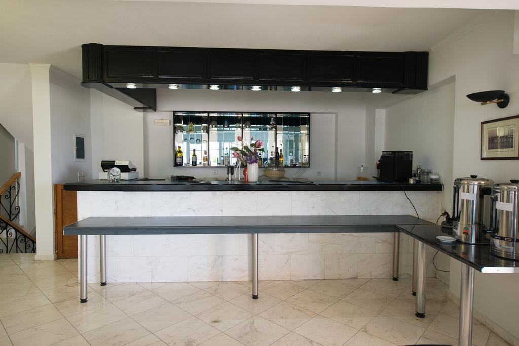 Hotel Niras نيدري المظهر الخارجي الصورة